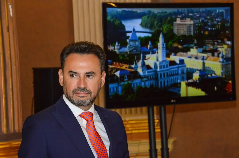 Monumentul Marii Uniri de la Arad, din nou, sub semnul întrebării. Semnalul de alarmă tras de Primăria Arad la anunțul Ministerului Culturii