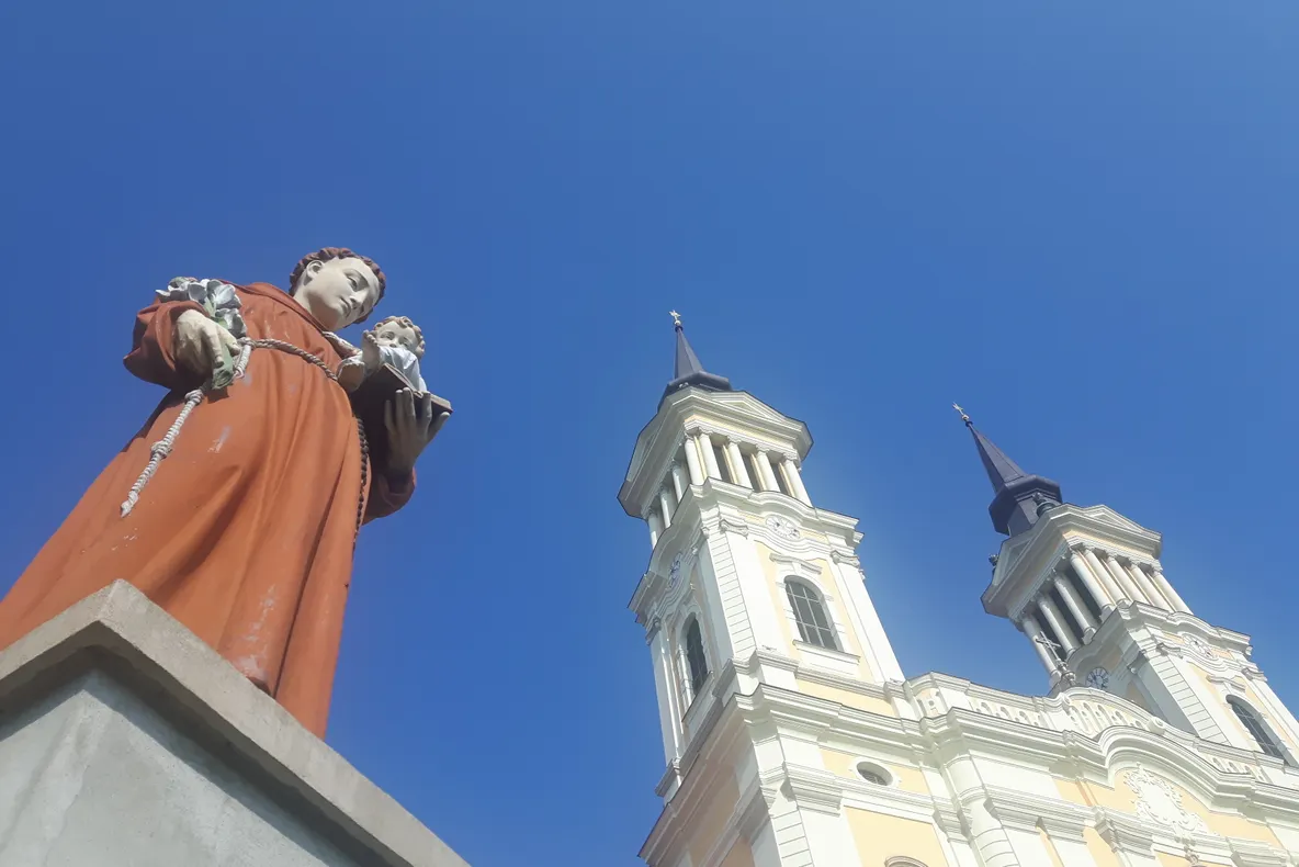 Arad: AUDIO Întâlnirea cu Papa Francisc, prin ochii și sufletul unui cunoscut preot din vestul României, Andreas Reinholz, parohul Basilicii Papale Maria Radna, cel mai mare loc de pelerinaj catolic din vestul României