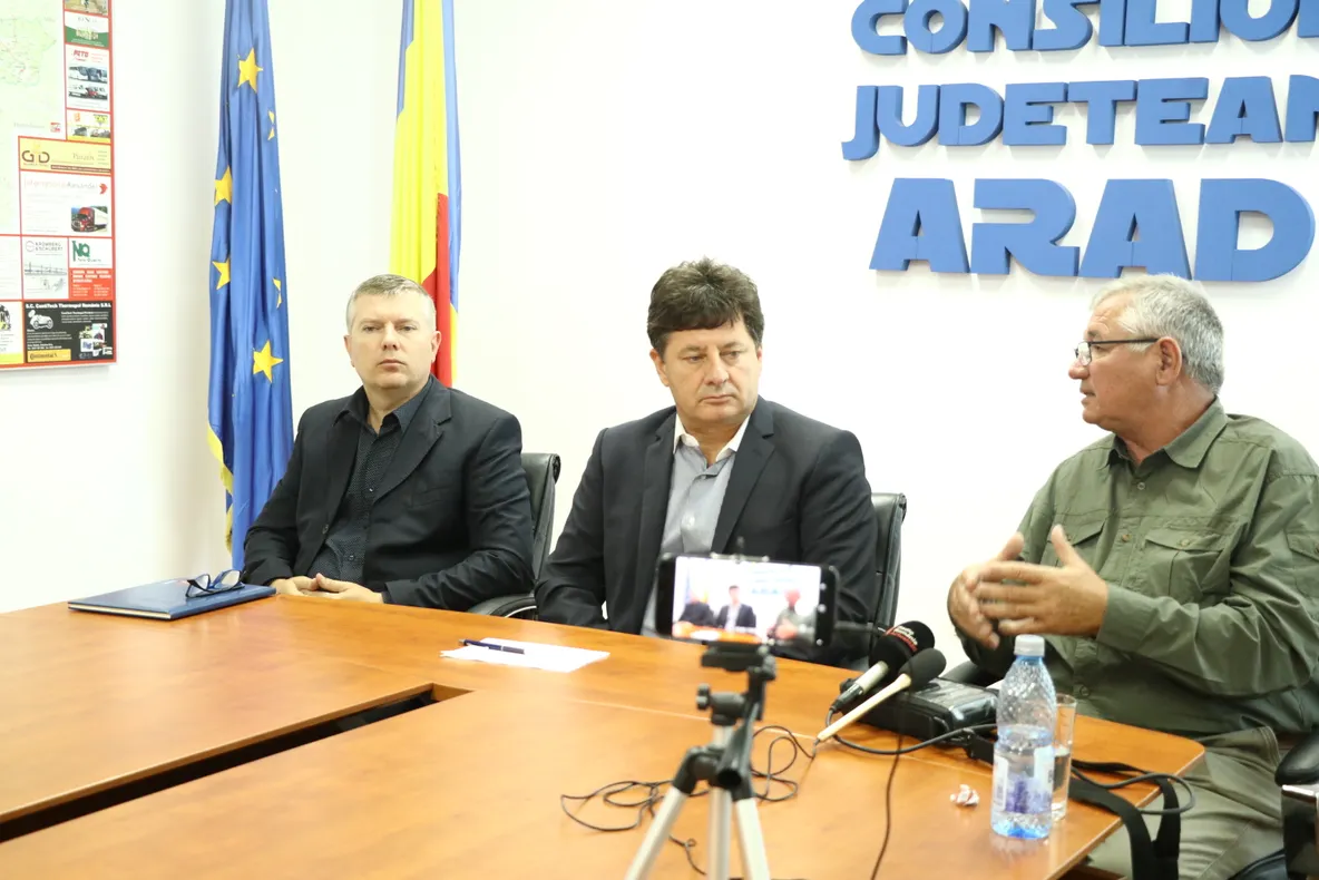 Arad: Cea de-a 11a ediţie a Festivalului Vânătorii de la Bata, măsuri speciale în contextul pestei porcine africane