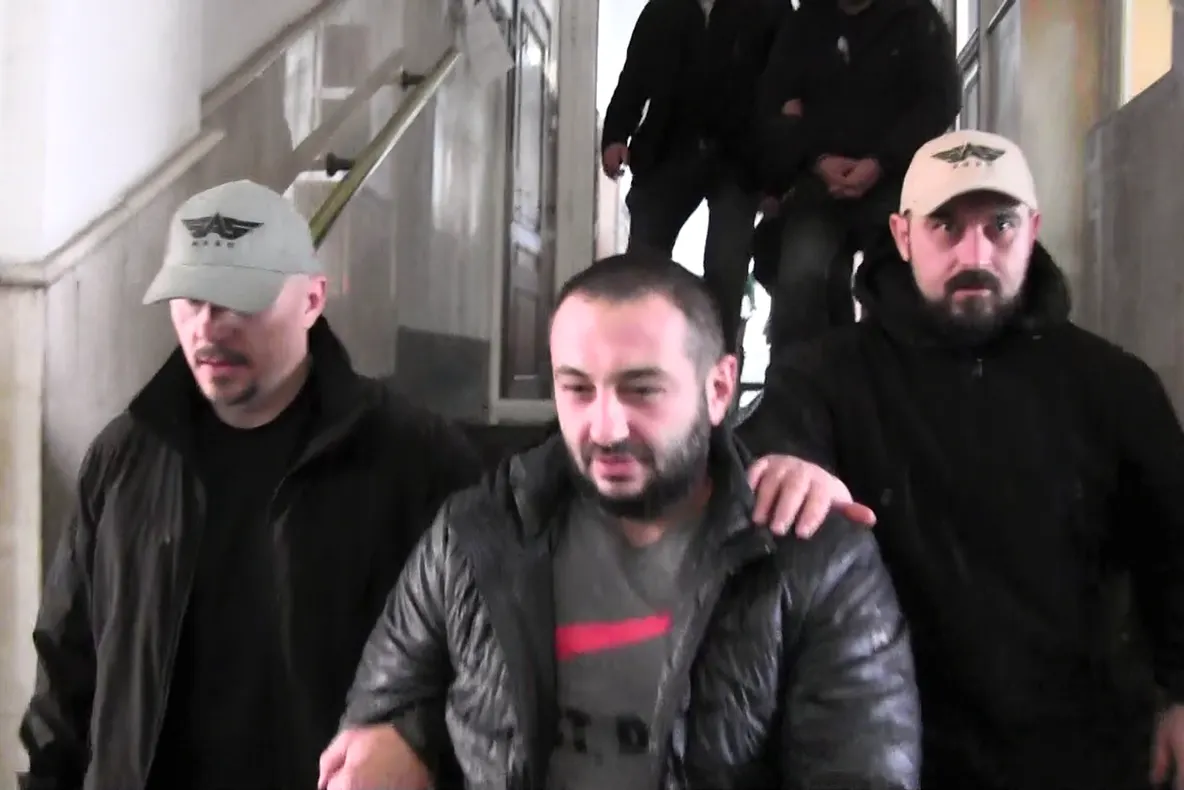 Arad: Condamnări cu executare și suspendare, în furtul ca-n filme, care a avut loc la Arad. Cât a primit fiecare bărbat implicat
