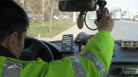 Arad: Accident în lanț, pe DN7. O persoană a făcut atac de panică