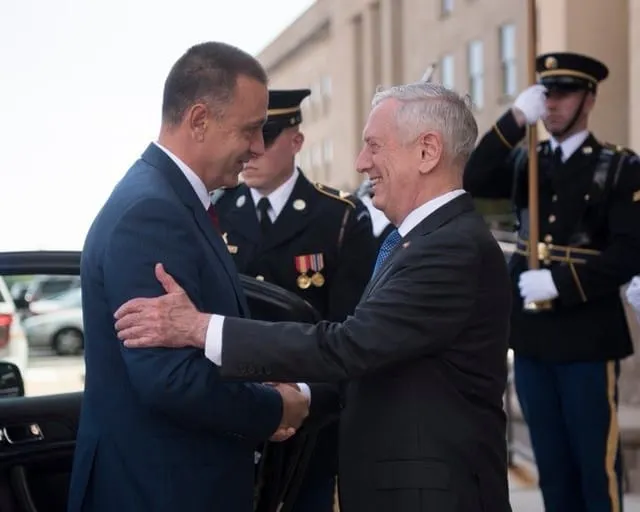 Arad: Ce spune Mihai Fifor despre fostul șef al Apărării SUA, James Mattis, care a demisionat după divergențe cu Donald Trump pe fondul retragerii din Siria