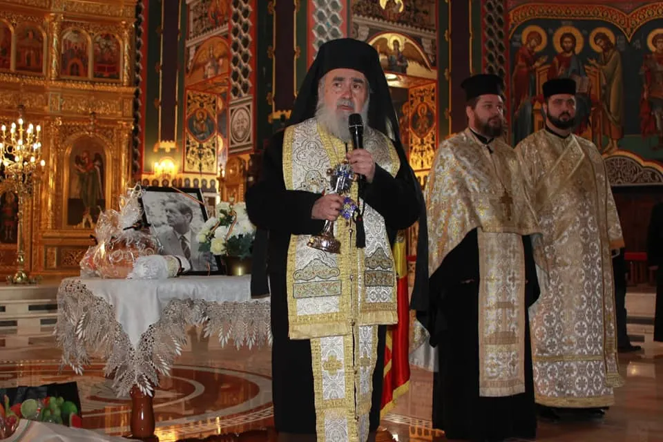 Arad: Regele Mihai I, pomenit în Catedrala Arhiepiscopală din Arad, la 1 an de la trecerea la cele veșnice