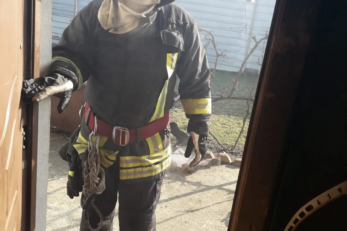 Arad: 2 incendii în 2 ore și o intervenție incredibilă a unui pompier aflat în timpul liber