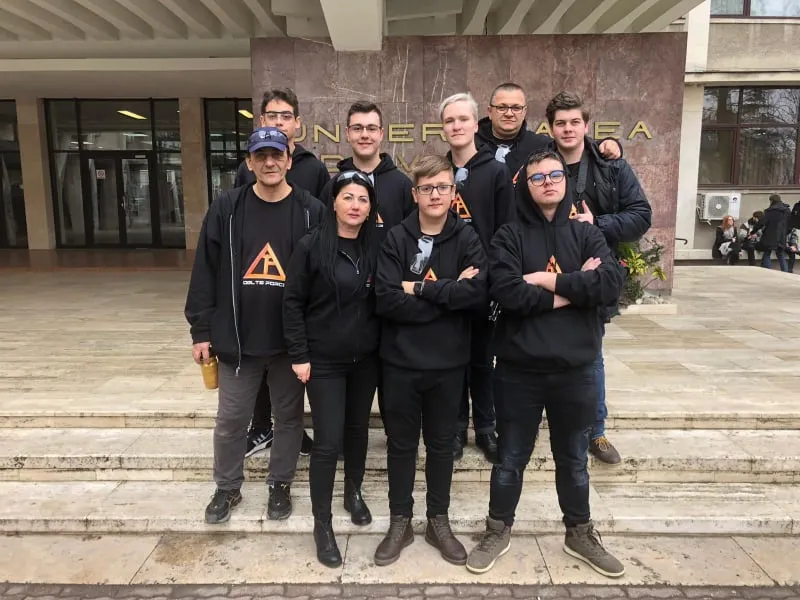 Un robot construit la Arad luptă ca să ajungă în Statele Unite Ale Amercii