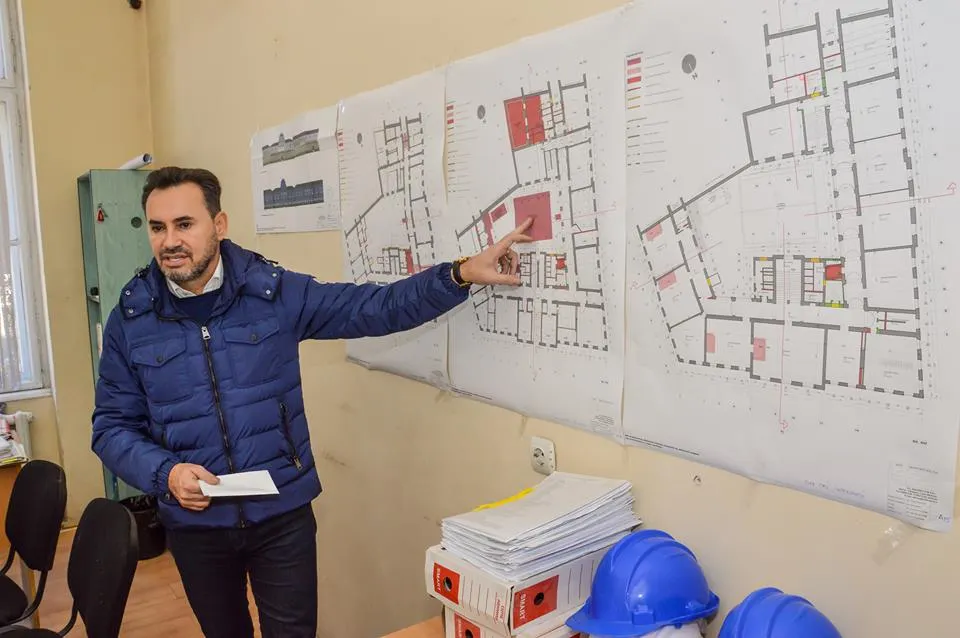 Arad: Peste 22 de milioane de euro, investite în sistemul de educație din municipiul Arad