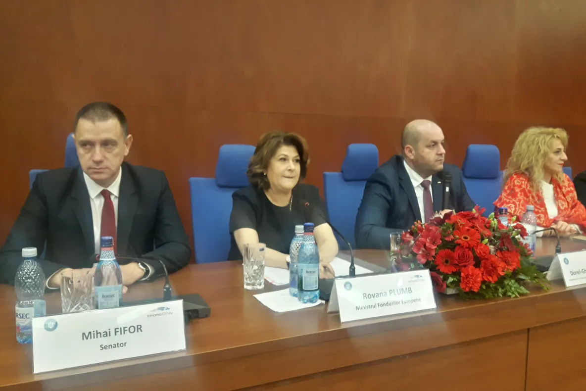 Arad: Ministrul Rovana Plumb: Avem depuse proiecte de 39 miliarde de euro, bani europeni, din care am contractat aproape 21 de miliarde