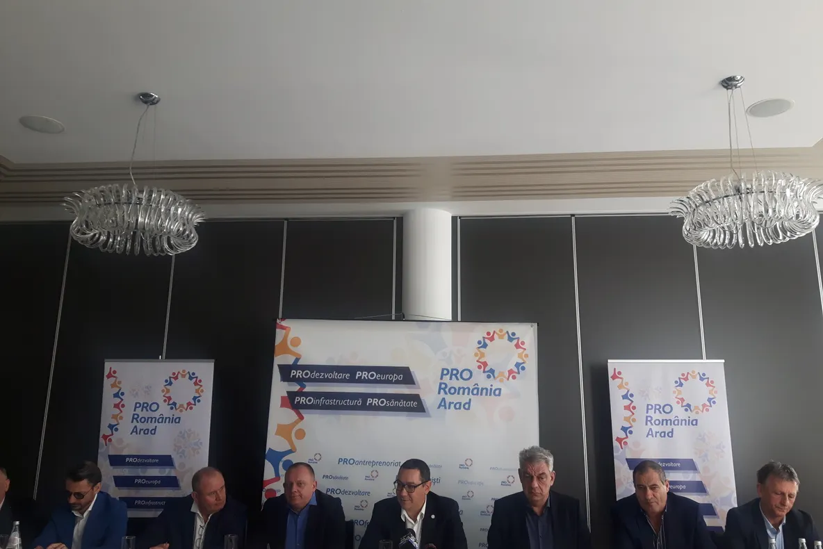 Arad: Mihai Tudose susține că Mihai Fifor s-ar fi răzgândit să sprijine grupul care voia schimbarea lui Liviu Dragnea. Ce a mai spus Victor Ponta despre Fifor
