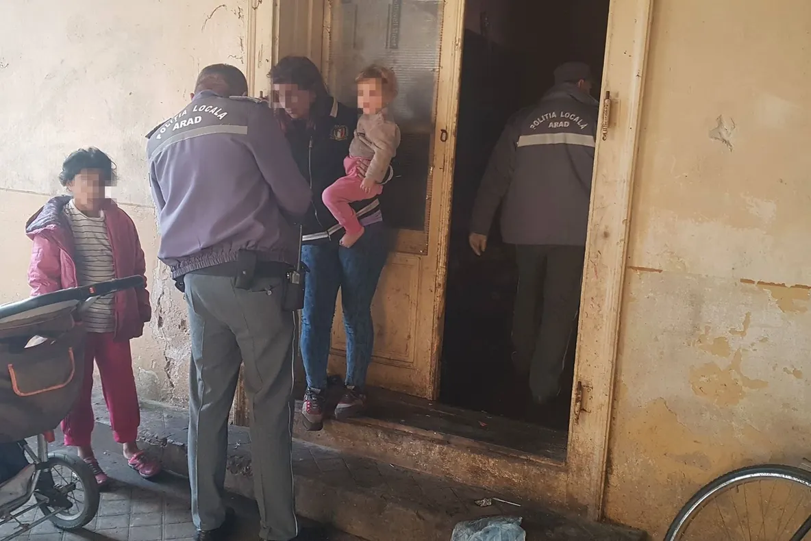 Arad: Primăria Arad face recensământul persoanelor care locuiesc fără forme legale în municipiu. Se cere ajutorul cetățenilor