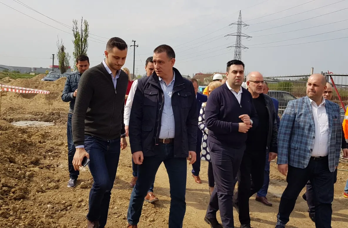 Arad: Ministrul Transporturilor, Răzvan Cuc, după protestul feroviarilor: Vor fi creşteri de salarii, avem bani prinşi în buget