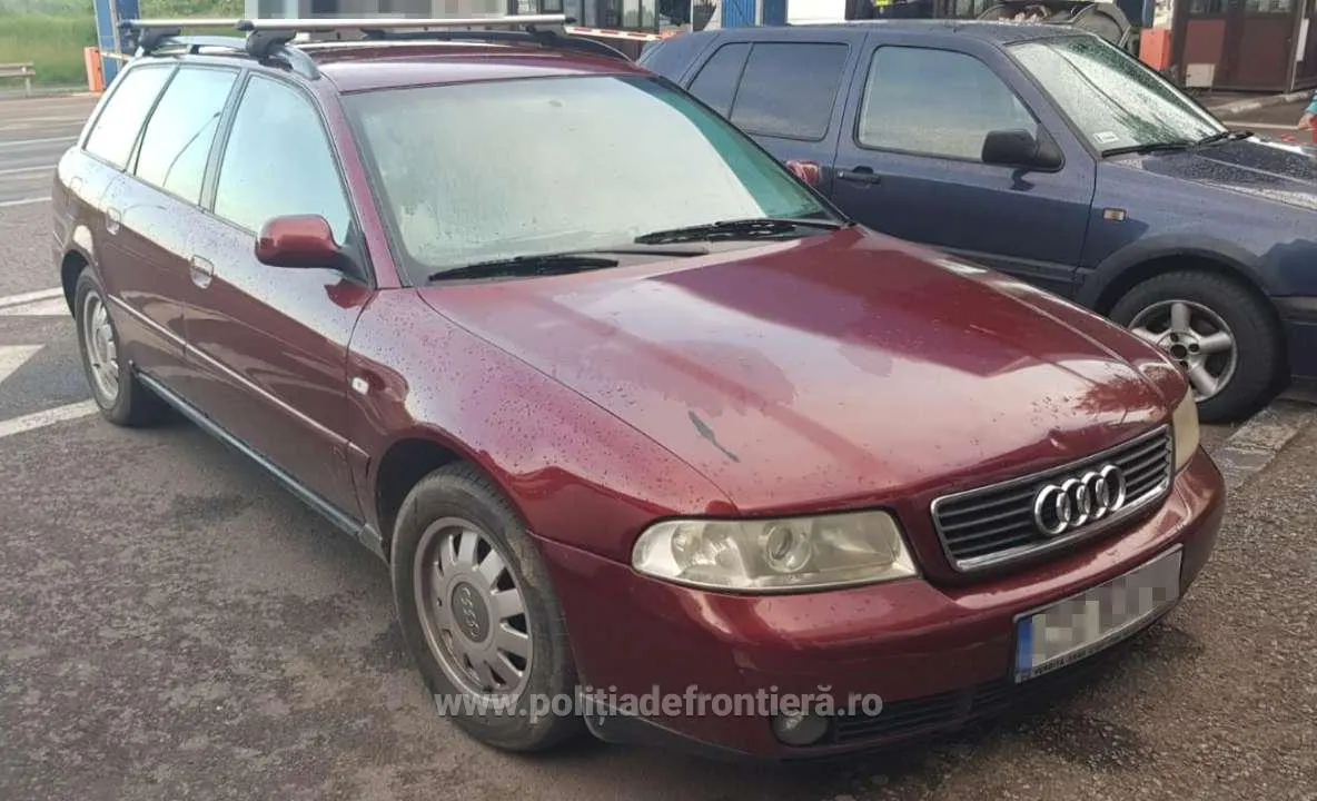 Arad: Mașină căutată de către autoritățile din România, descoperită la frontiera de pe autostrada Nădlac-Arad