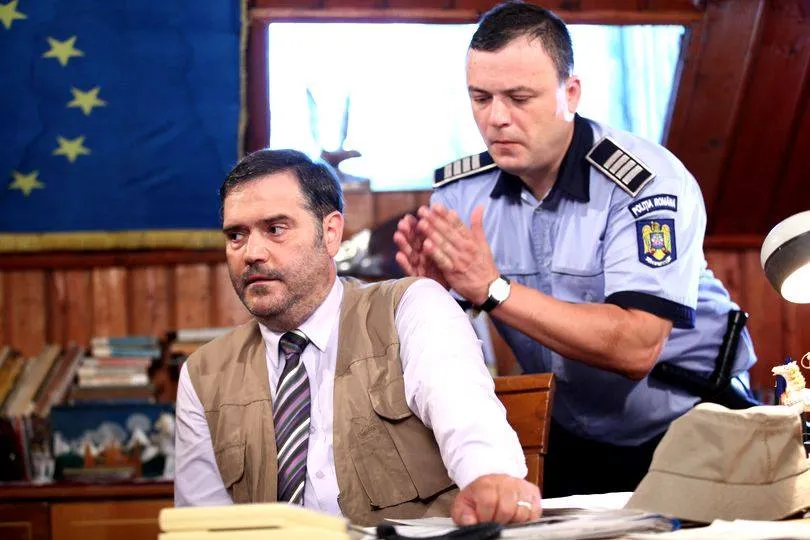 Arad: Primarul, poliţistul şi taximetristul din cunoscutul serial tv "Las Fierbinţi" vin, miercuri, la Teatrul de Vară din Arad 