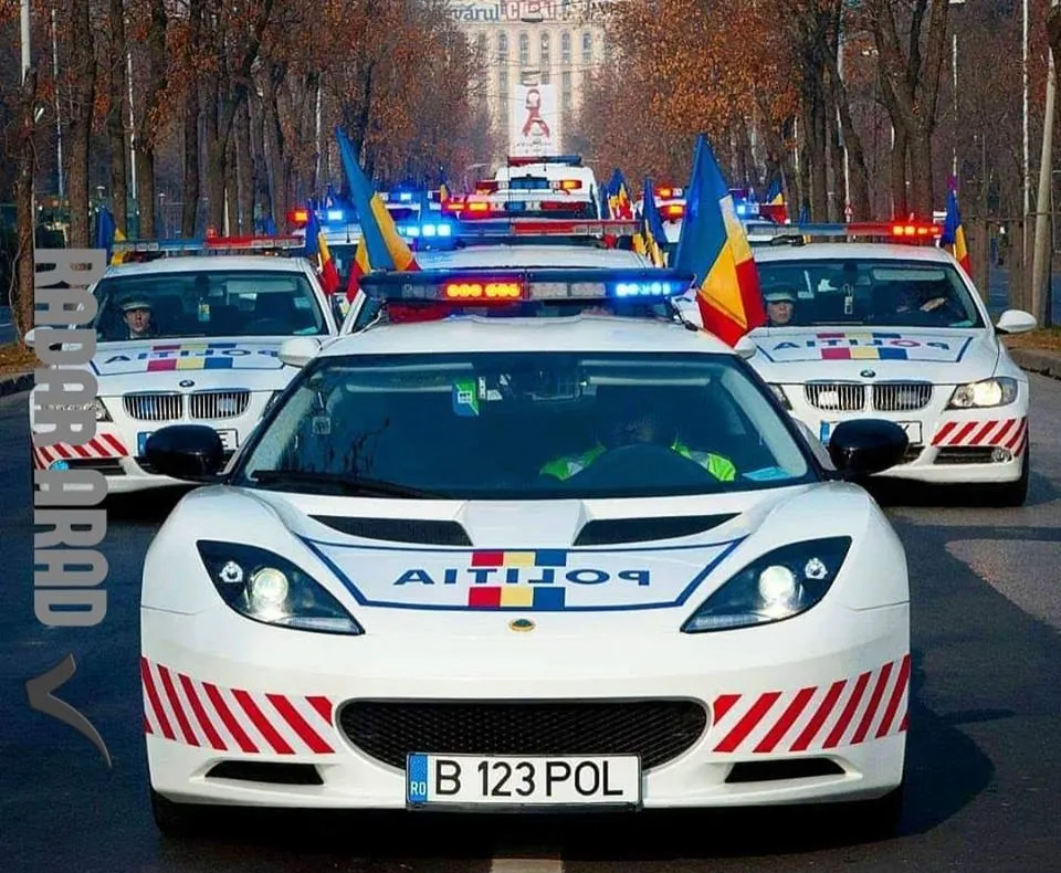 Arad: Un mare și cunoscut grup de trafic de pe Facebook, Radar Arad, suspendă postările cu filtre ale poliției, până la prinderea criminalului din Timiș
