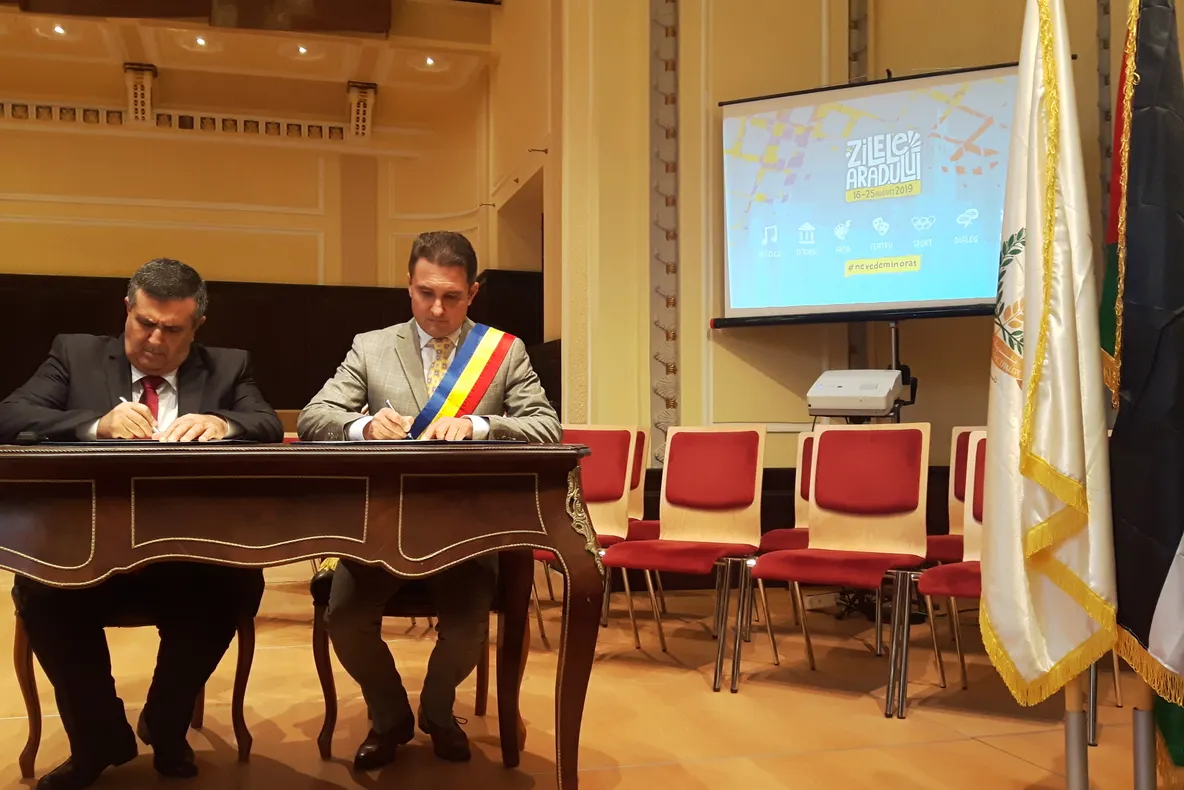 Arad: FOTO VIDEO De ziua lui, Aradul s-a înfrățit cu orașul Betleem din Palestina, locul în care s-au născut născut Regele David și Iisus