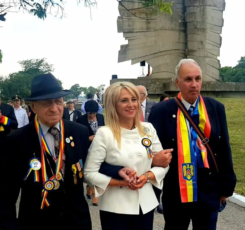 Arad: Cea de-a 75-a comemorare a eroicelor lupte de la Păuliș, cruciale pentru câștigarea războiului și constituirea actualei Românii