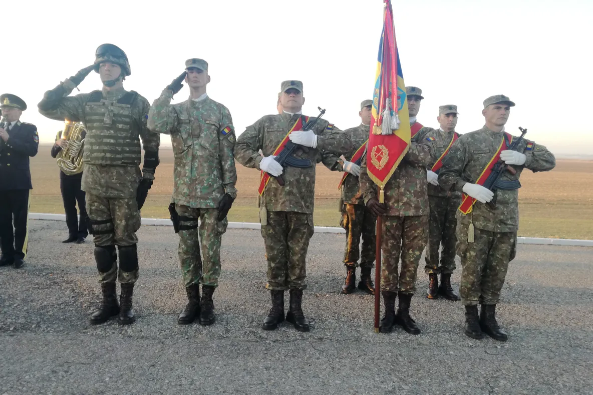 Arad: Porți deschise, luni, la Centrul Militar Județean Arad, care coordonează partea militară a județului Arad. Ce puteți vedea și condițiile pentru a putea intra 