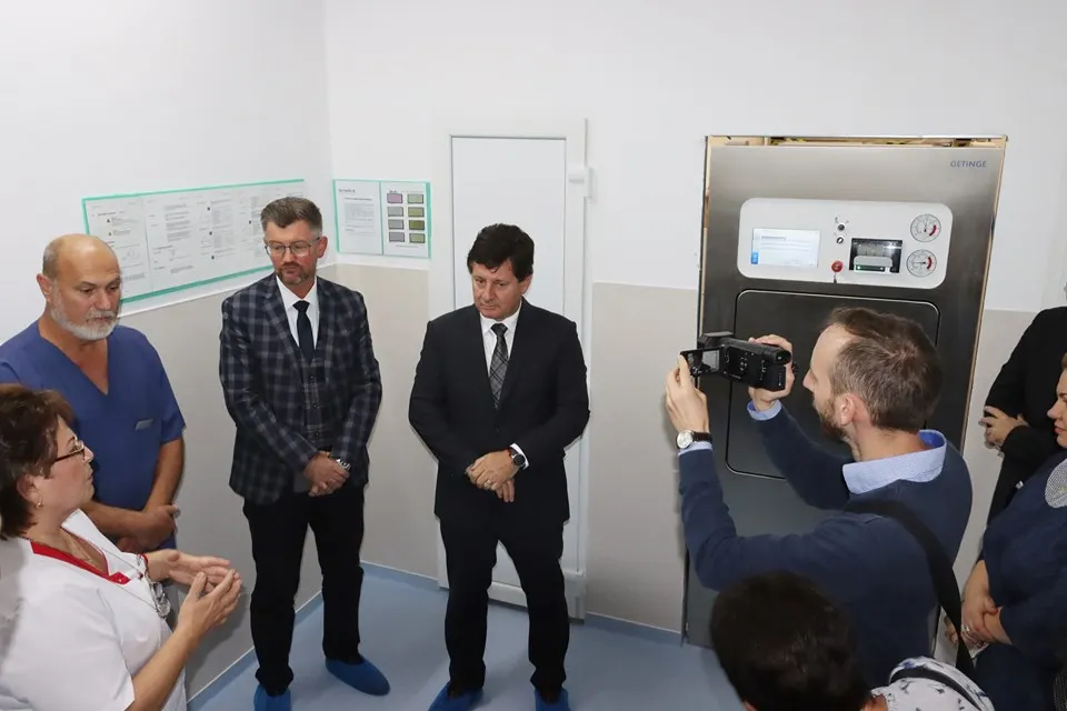 Arad: AUDIO Aparatură medicală în valoare de peste 600.000 de lei, pentru Spitalul Clinic Județean de Urgență Arad. Ce s-a cumpărat cu banii
