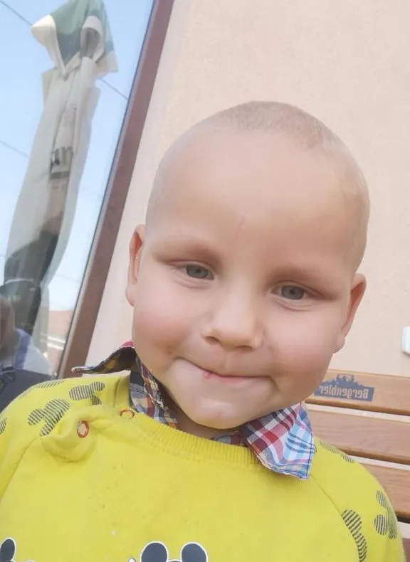 Arad: 3 instituții fac anchete în cazul copilului de 3 ani, găsit pe stradă. Ce măsuri s-ar putea aplica