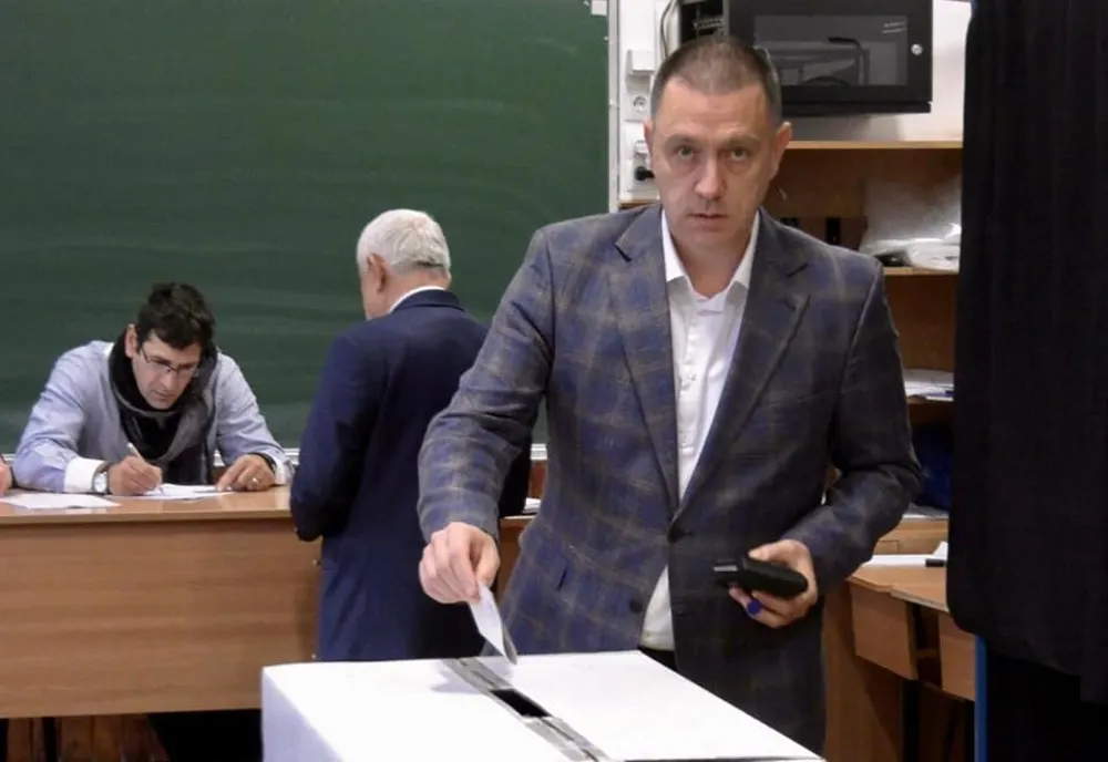 Arad: Senatorul PSD Mihai Fifor, după rezultatul alegerilor prezidențiale: "numărul de voturi ne dă acea forță de a lupta pentru a câștiga alegerile locale și pe cele parlamentare" 