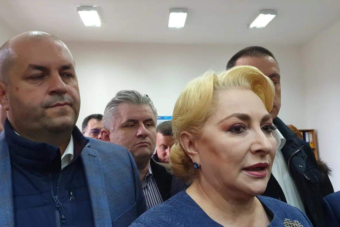 Arad: VIDEO Ce răspunde Viorica Dăncilă la întrebarea: ați vorbit la telefon cu Liviu Dragnea, în ziua în care ar fi ieșit din penitencar?