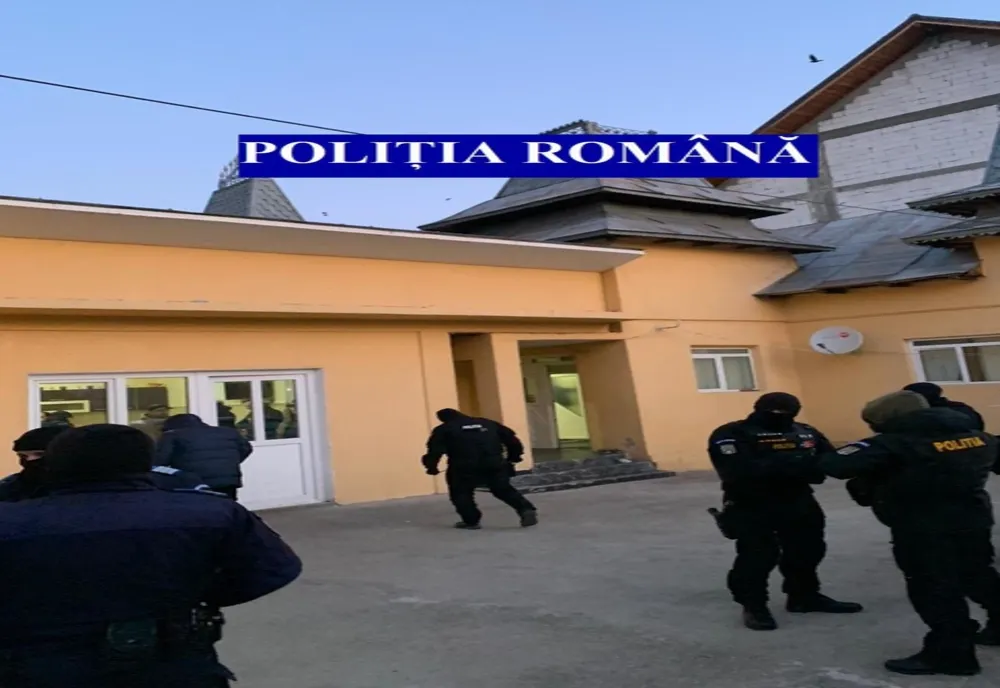 Arad: FOTO VIDEO Percheziții în Arad, Timiș, București și alte 23 de județe din țară. Prejudiciul: 2.000.000 de euro. Sunt vizate instituţii din ţară ar fi efectuat plata unor achiziţii fictive