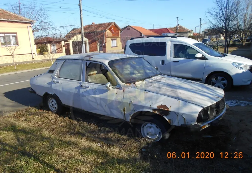 Arad: 257 de mașini fără stăpân sau abandonate pe domeniul public în Arad. Harta zonelor cu probleme