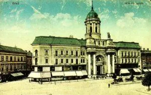 Arad: 101 ani Aradul a fost sub stare de asediu, iar în oraș a fost înființată Curtea Marțială. Motivele