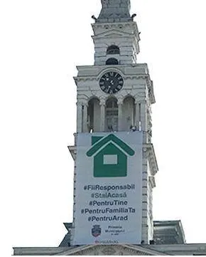 Arad: AUDIO Mai multe mesaje inedite, pe turnul clădirii Primăriei Municipiului Arad