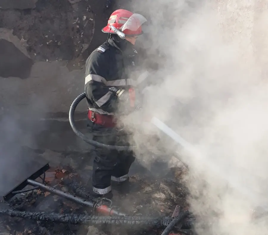 Arad: AUDIO FOTO VIDEO Ce au făcut salvatorii din Arad în weekend