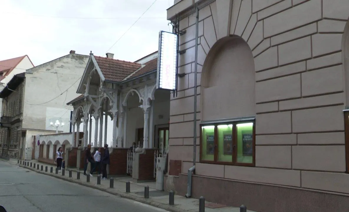 Arad: Drama "Proiectul Florida" și comedia "Mare și tare", vineri și sâmbătă, la cinema ARTA din centrul Aradului