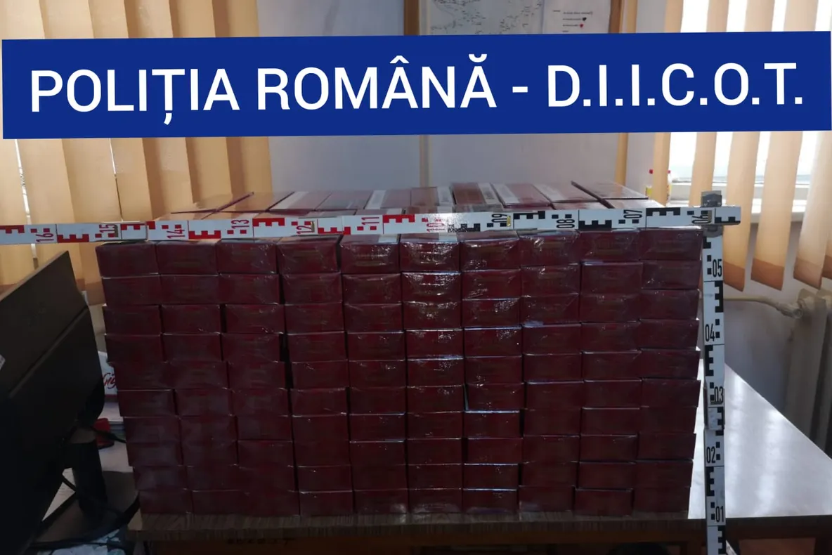 Arad: Percheziții la traficanții de țigări de contrabandă din Arad, Timiș și Caraș-Severin. Ce au descoperit anchetatorii