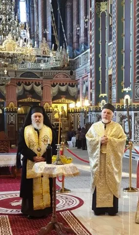 Arad: Slujbă de pomenire pentru Mihai Eminescu, oficiată în Catedrala Arhiepiscopală din centrul Aradului, la 131 de ani de la decesul marelui poet