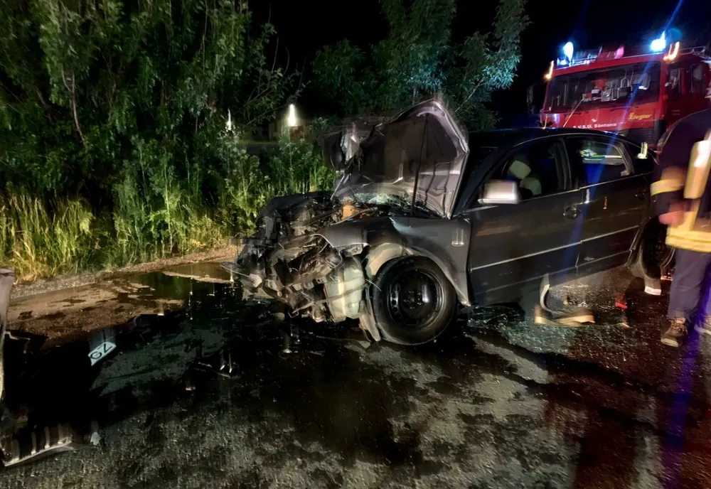 Accident cu cinci victime la Sântana