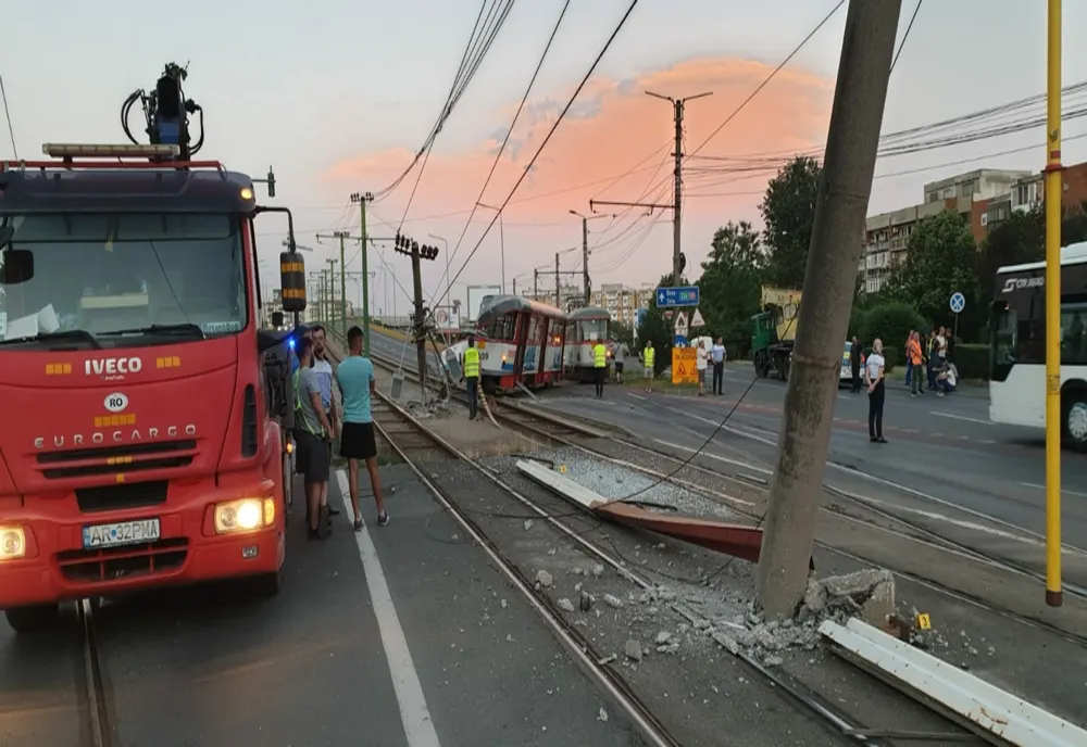Tramvai deraiat la Arad