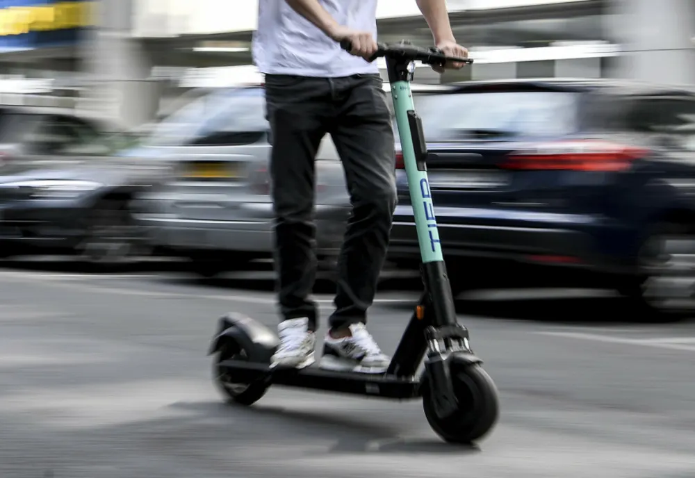 First Ride Academy - lecții de condus trotinetele electrice, la Arad