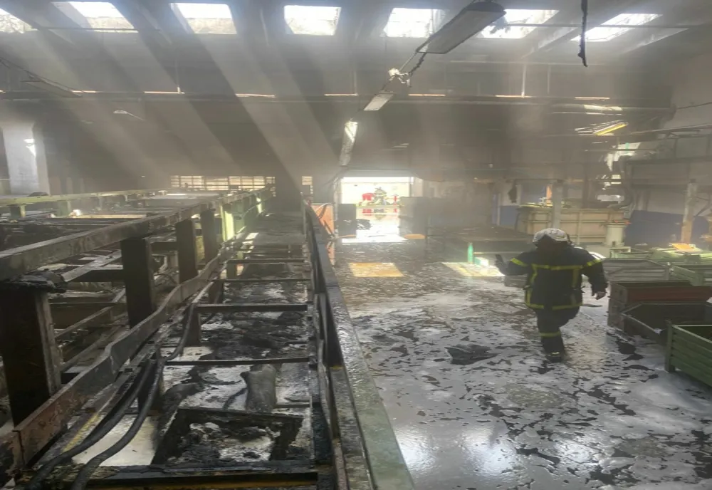 Incendiu la o fabrică din Arad