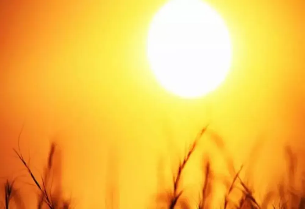 Cod portocaliu de căldură - Se vor atinge 41 de grade Celsius - Harta cu zonele unde lovește valul de căldură