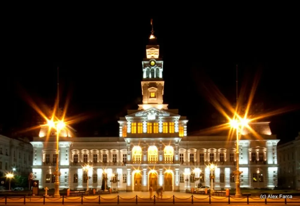 La Arad se oprește iluminatul public timp de două ore pe noapte