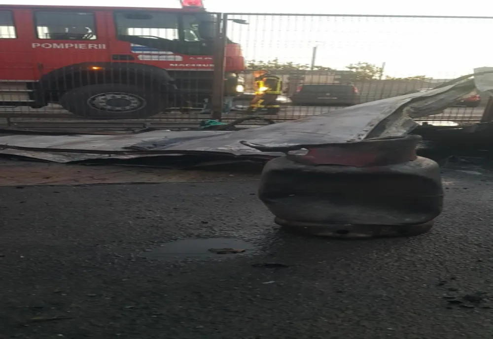 Incendiu urmat de explozia unei butelii, într-o gheretă în care se făceau langoşi, din Arad