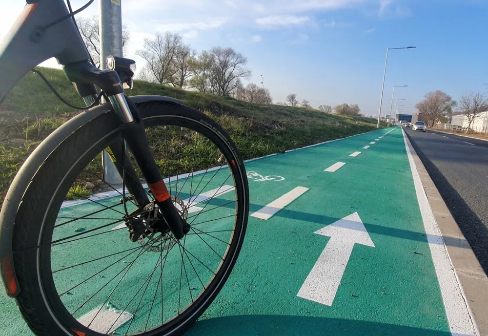  Pistă de biciclete de la Arad la Pecica.