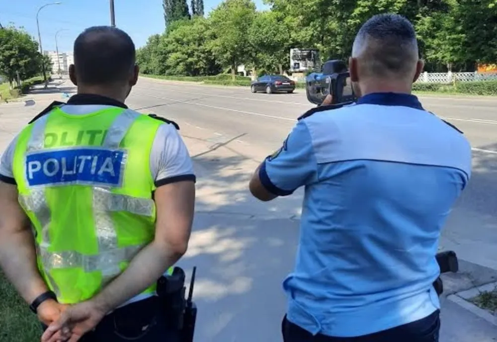Un șofer grăbit: a depășit cu peste 70 de km/h viteza admisă