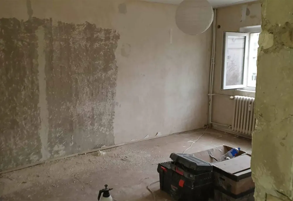 Riscurile la care se supun românii care îşi modifică apartamentele fără autorizaţie