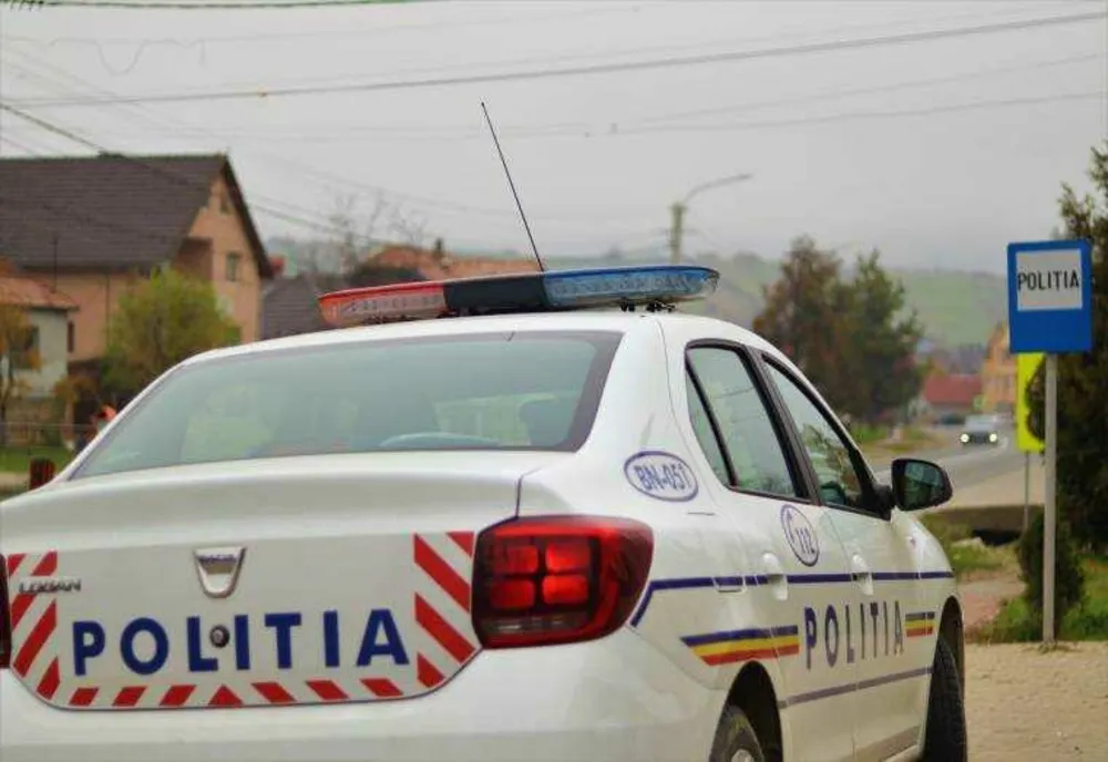 Jafuri pe bandă rulantă în Arad. Cinci indivizi, arestați preventiv după ce au furat cabluri, motorină și au condus fără permis