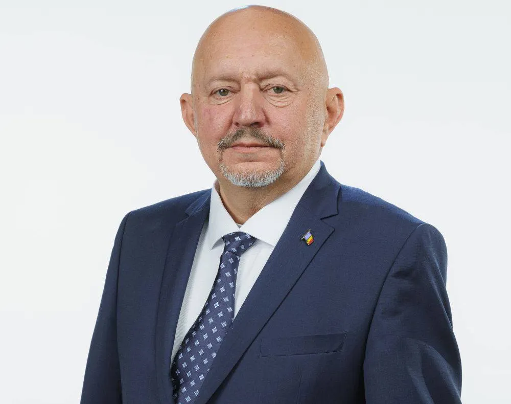 TEOFIL PARASCA: ORDINEA PUBLICĂ TREBUIE RECÂȘTIGATĂ PRIN LEGI DREPTE ȘI RESPECTATE
