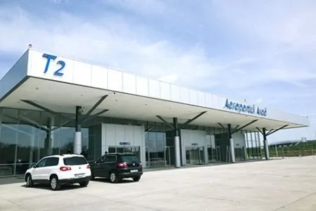 Criza de carburanți lovește aeroporturile din România. Aradul rămâne fără kerosen timp de o săptămână