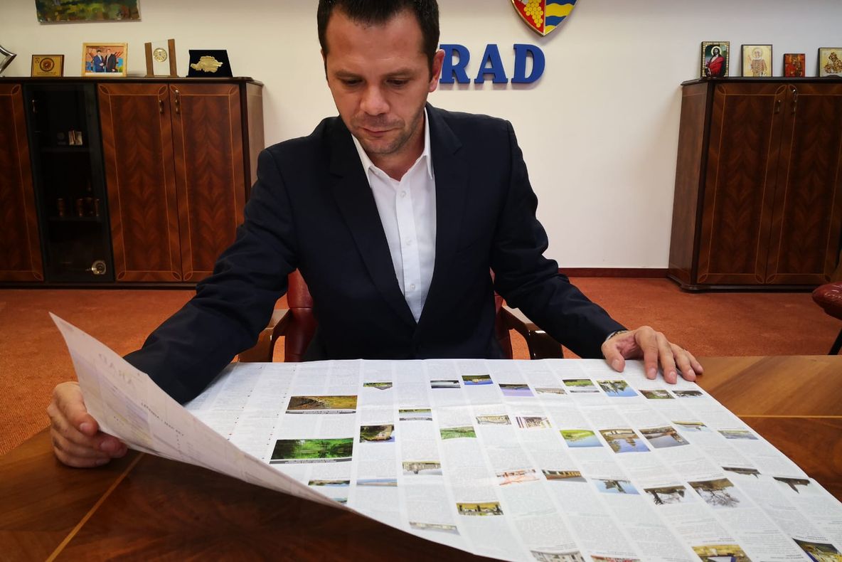 Arad: 20.000 de hărți turistice în limbile română, engleză și maghiară. Cum puteți descoperi atracțiile Aradului