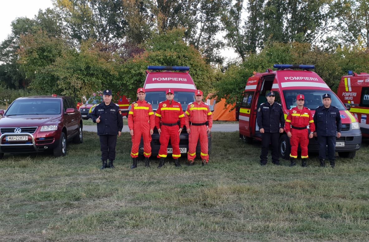 Arad: Primii pompieri și medici SMURD din cadrul ISU Arad au ajuns la mega-exercițiul SEISM 2018 de la București