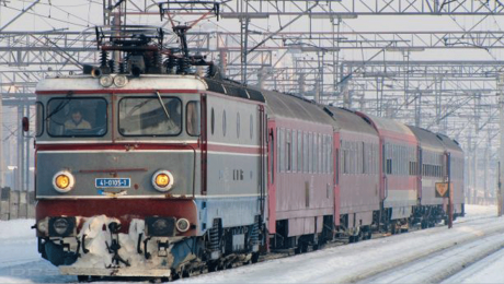 Arad: Tren blocat de câteva ore, în județul Arad