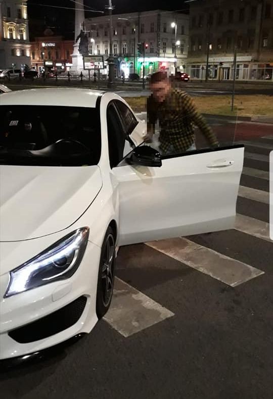 Arad: Șofer amendat după ce a fost dat de gol de către grupul Facebook Radar Arad că a parcat ilegal