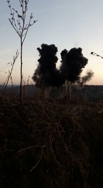 Arad: Mega explozie în județul Arad. S-au folosit 170 de cartușe, 73 de bombe și 3 grenade de mână